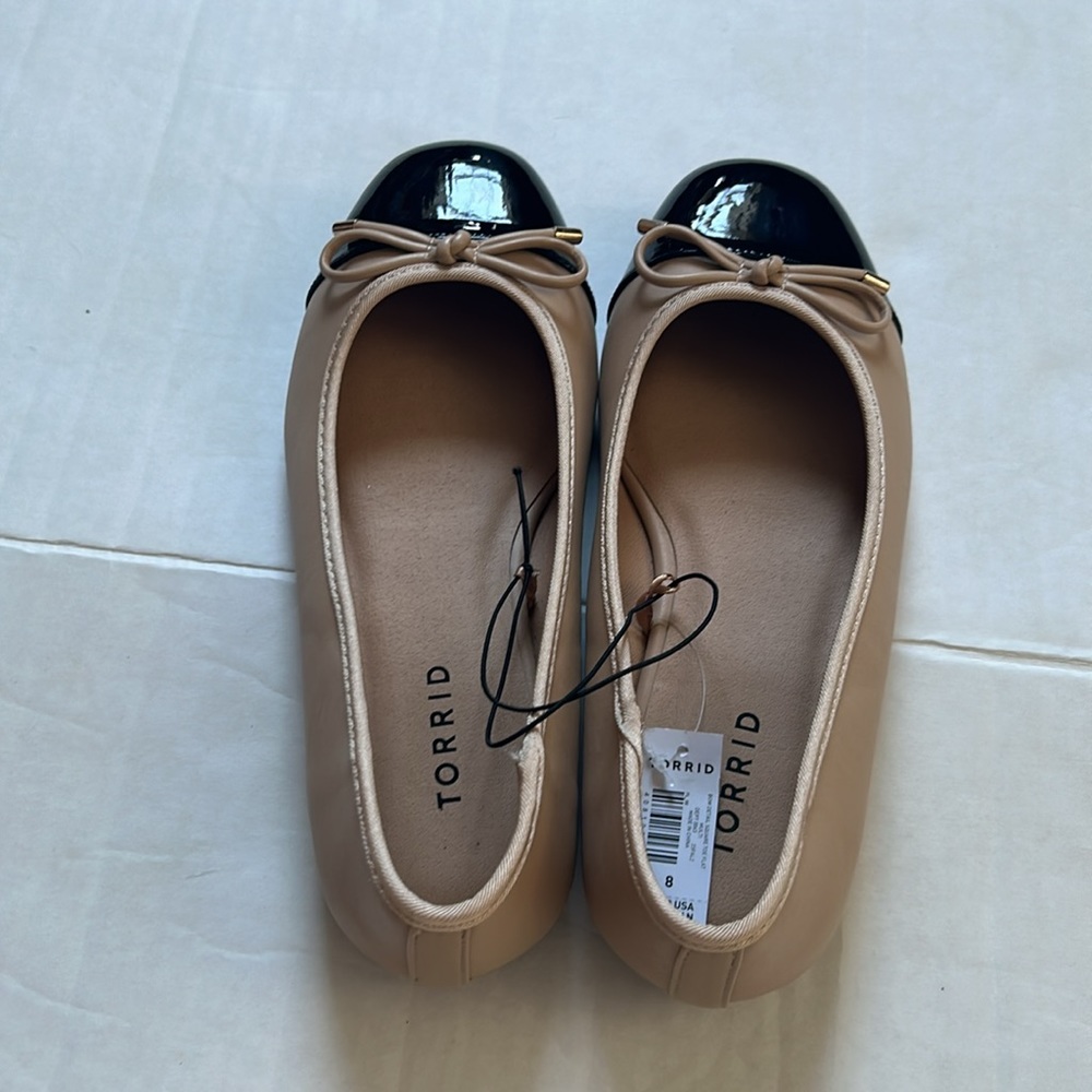 NWT Torrid Bow Detail Square Toe Flat (WW) - Picture 7 of 10